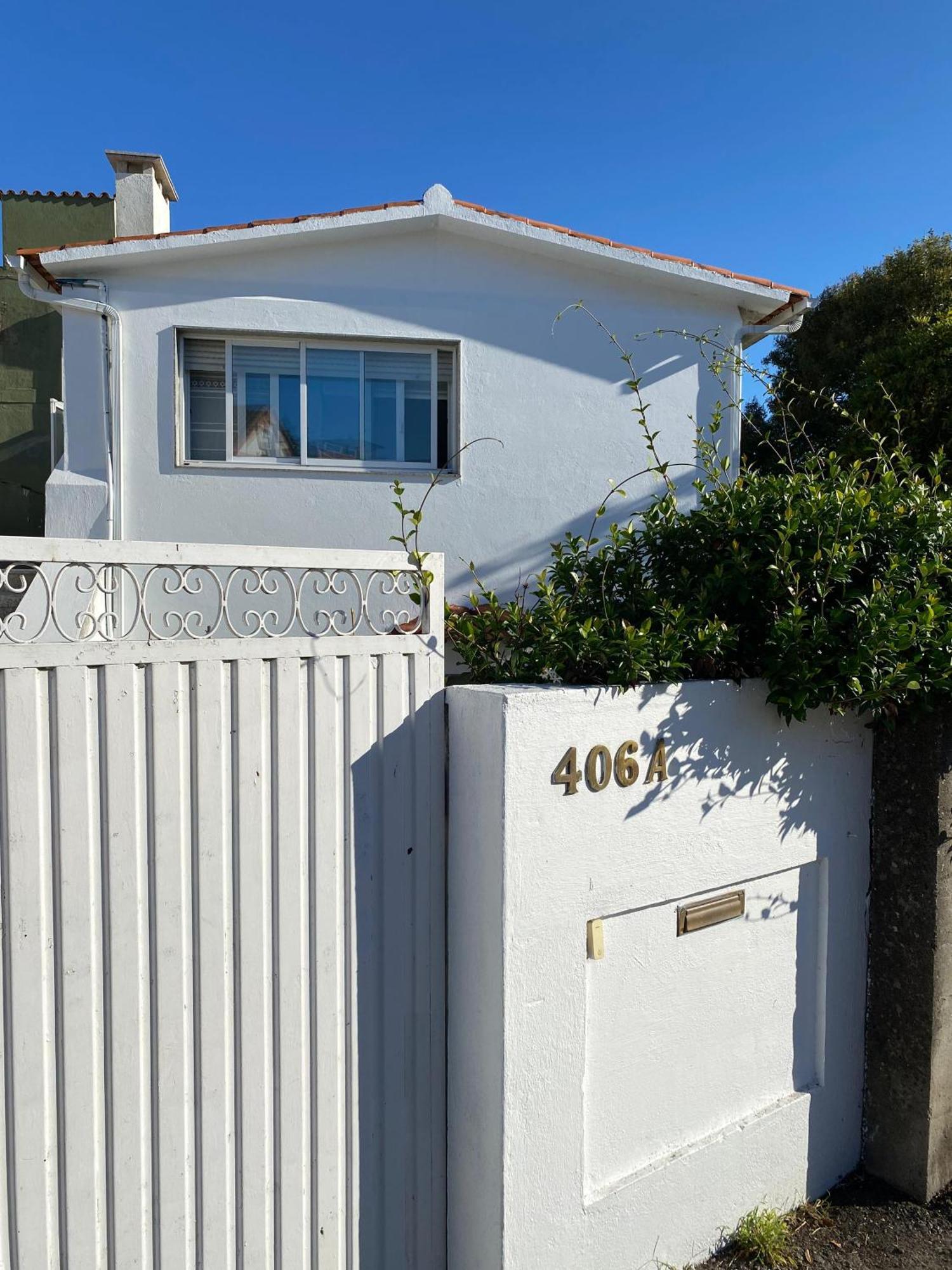 Holiday home Adosado Independiente En Vigo - Canido Oya
